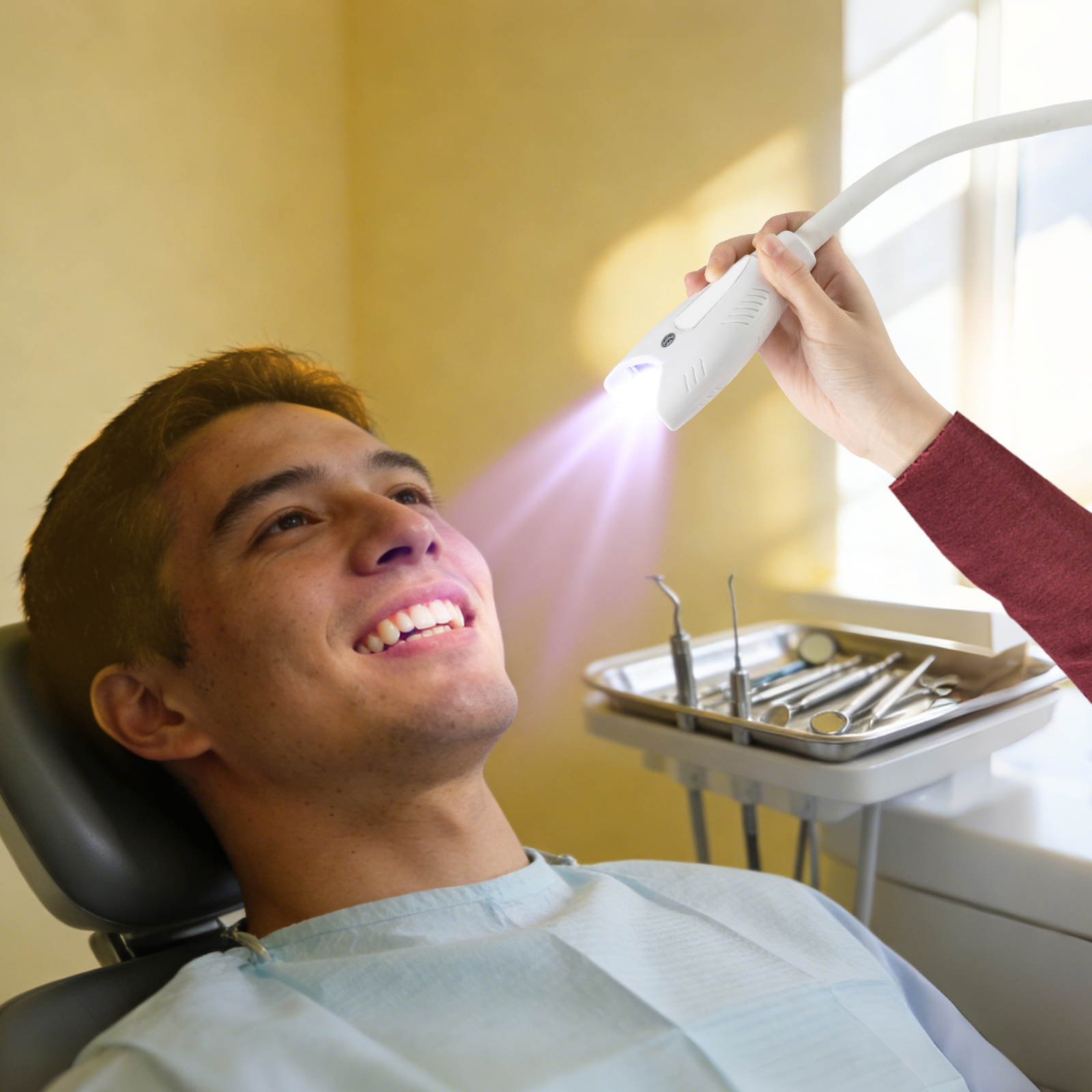 Zahnaufhellungsgerät mit Höhen – Teeth Whitening/Bleaching Bewertung und Preis